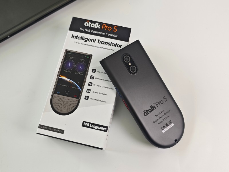 Ảnh thực tế máy phiên dịch ATalk Pro S Ảnh thực tế máy phiên dịch ATalk Pro S